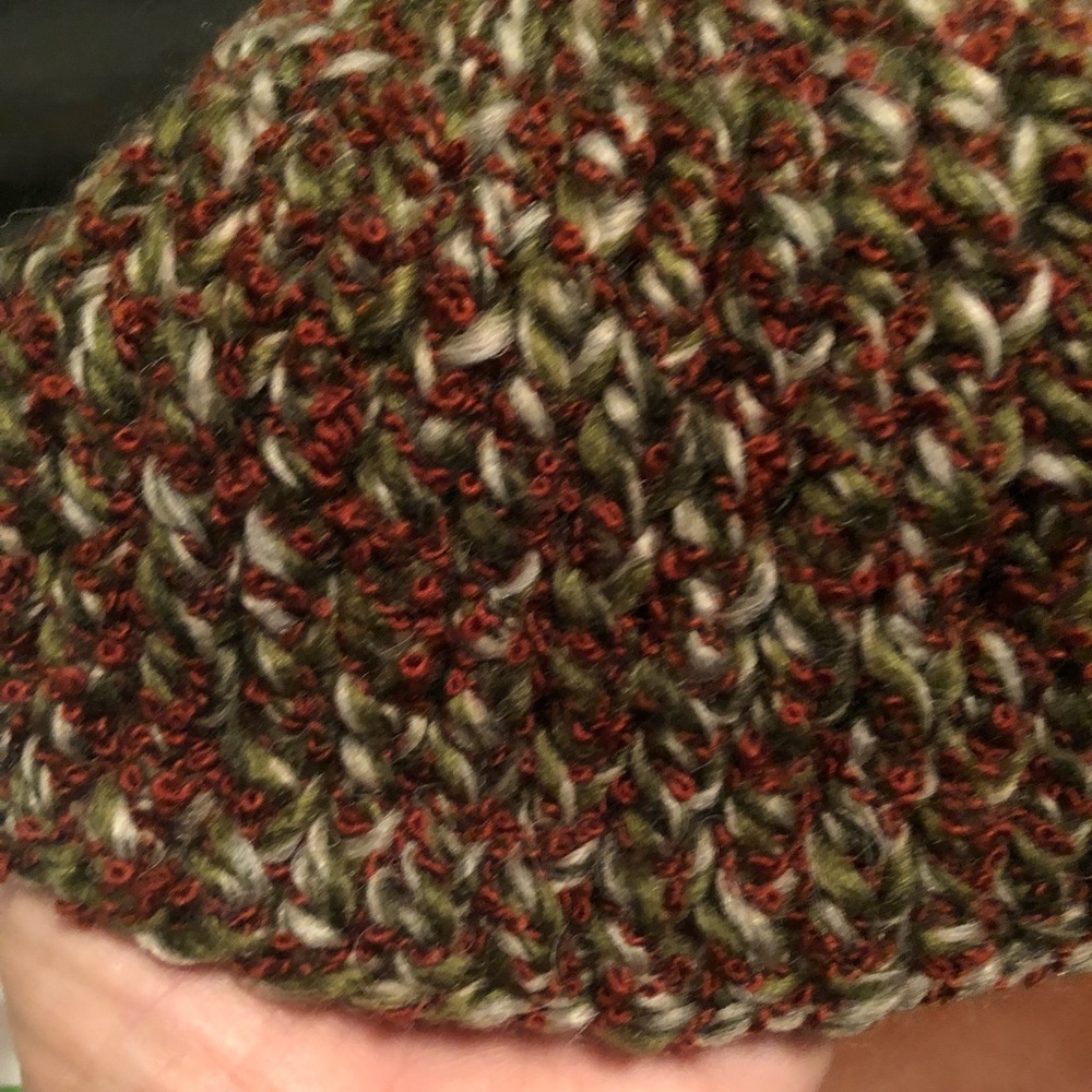 Knitted hat - Picture 4 of 5